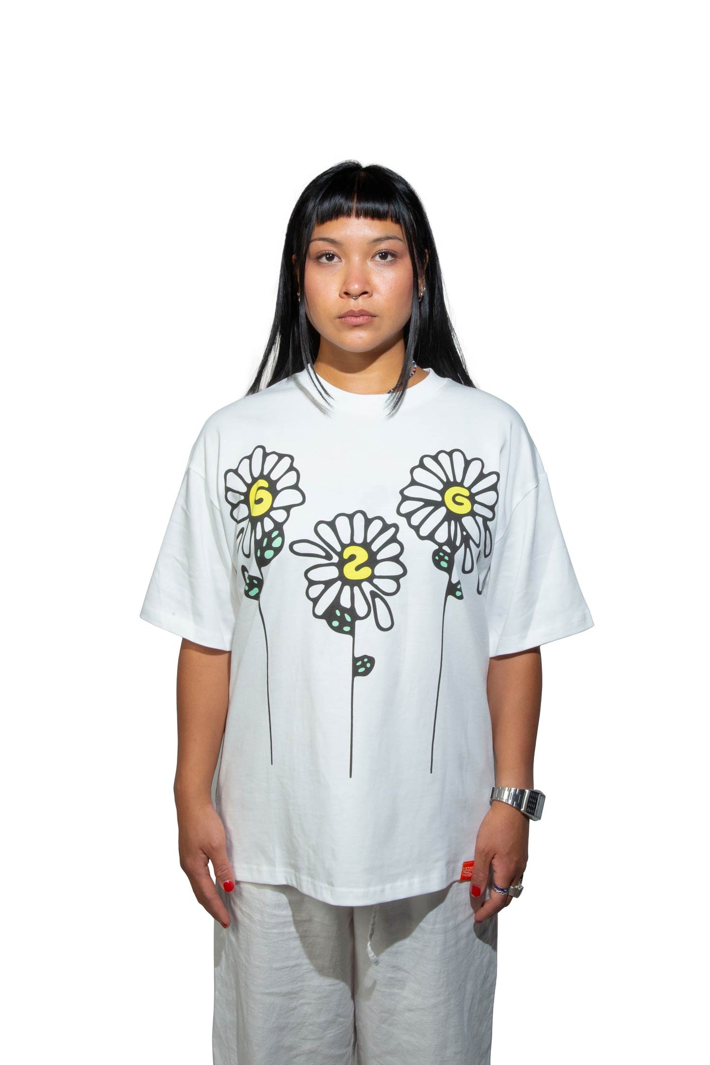 Daisy Tee